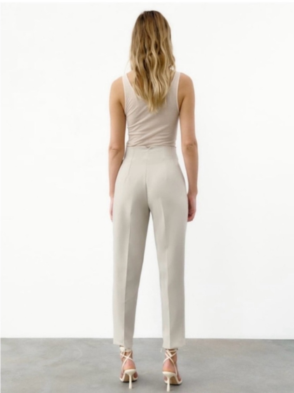 Zara High-Waist Tailored Ankle Pants in Cream - Picture 2 of 5